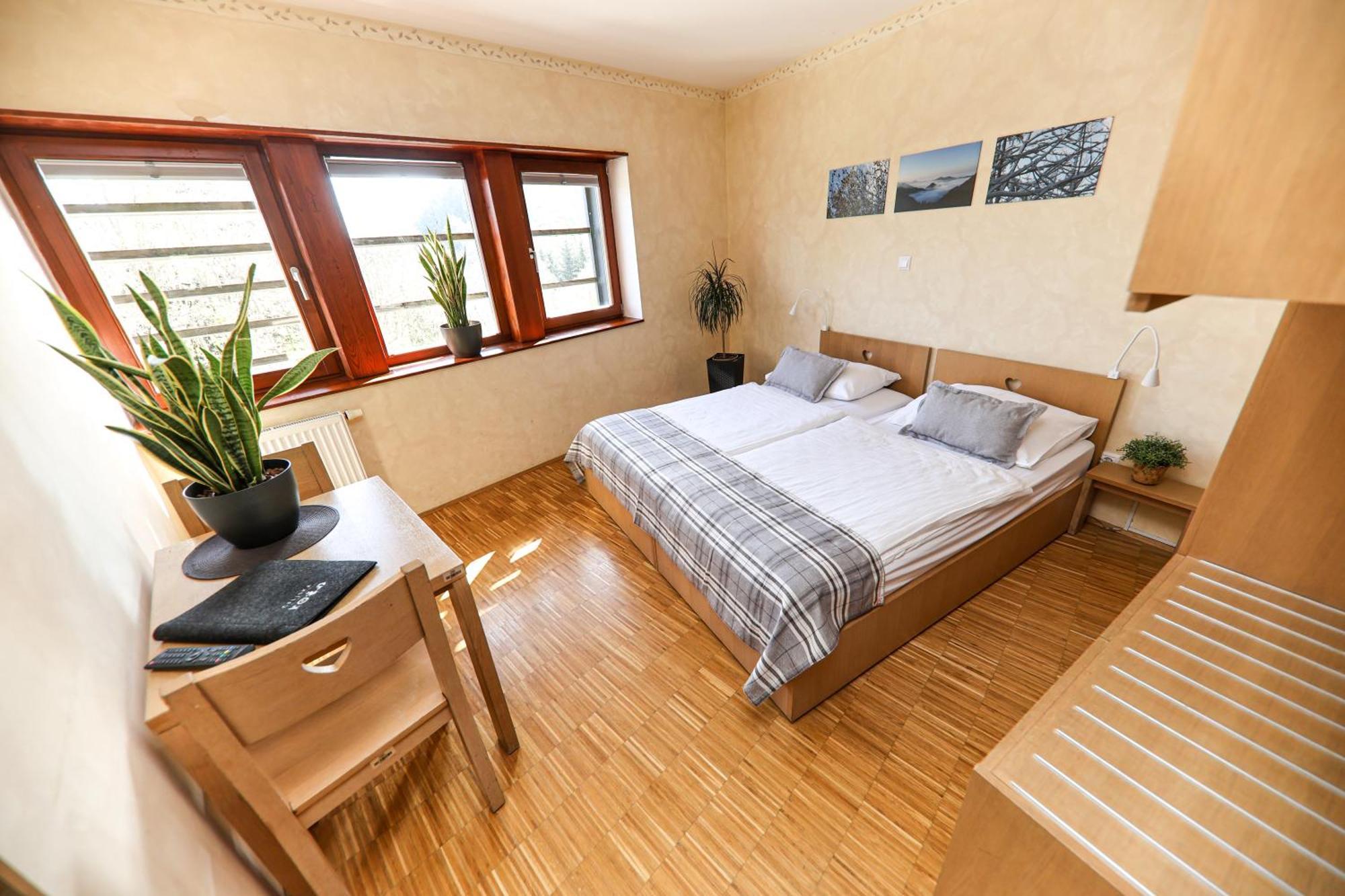 Hotel Celjska Koca Celje Luaran gambar